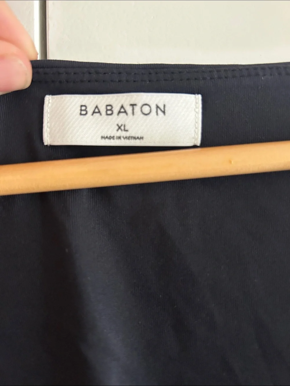 BABATON CONTOUR CROPPED TANK BLACK - Picture 4 of 4